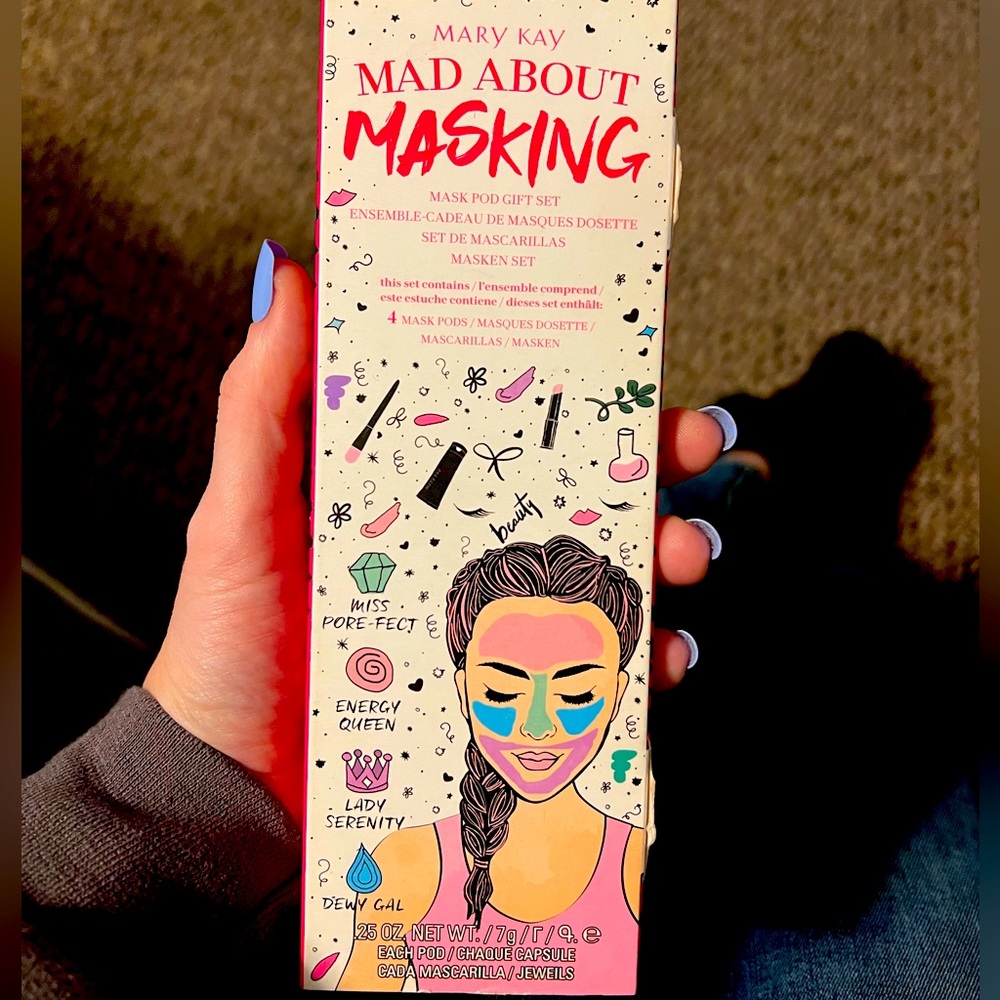 Mary-Kay Mad About Masking Kit